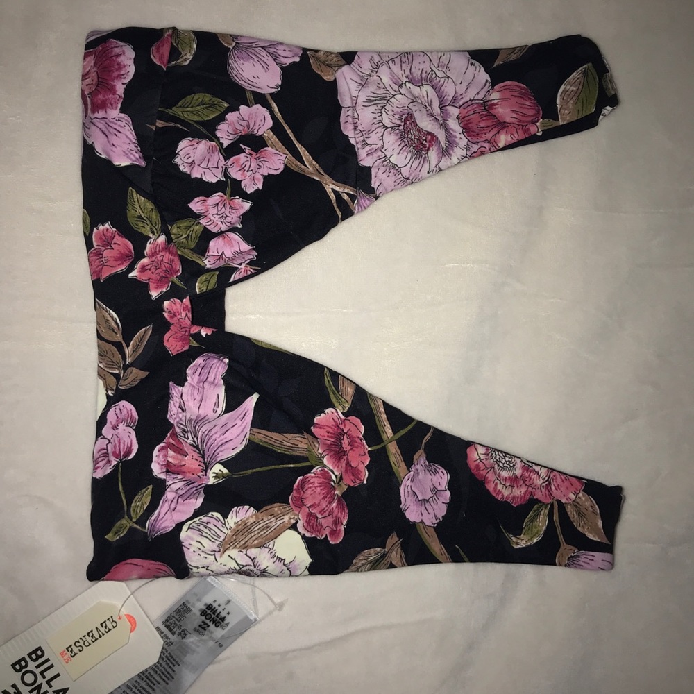 Billabong reversible swim top